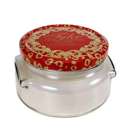 Tyler Candle 11 oz WINTER WONDERLAND